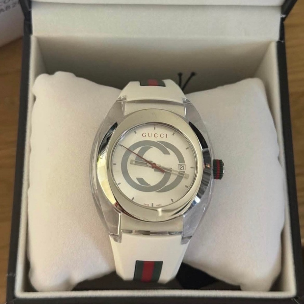 Gucci watch